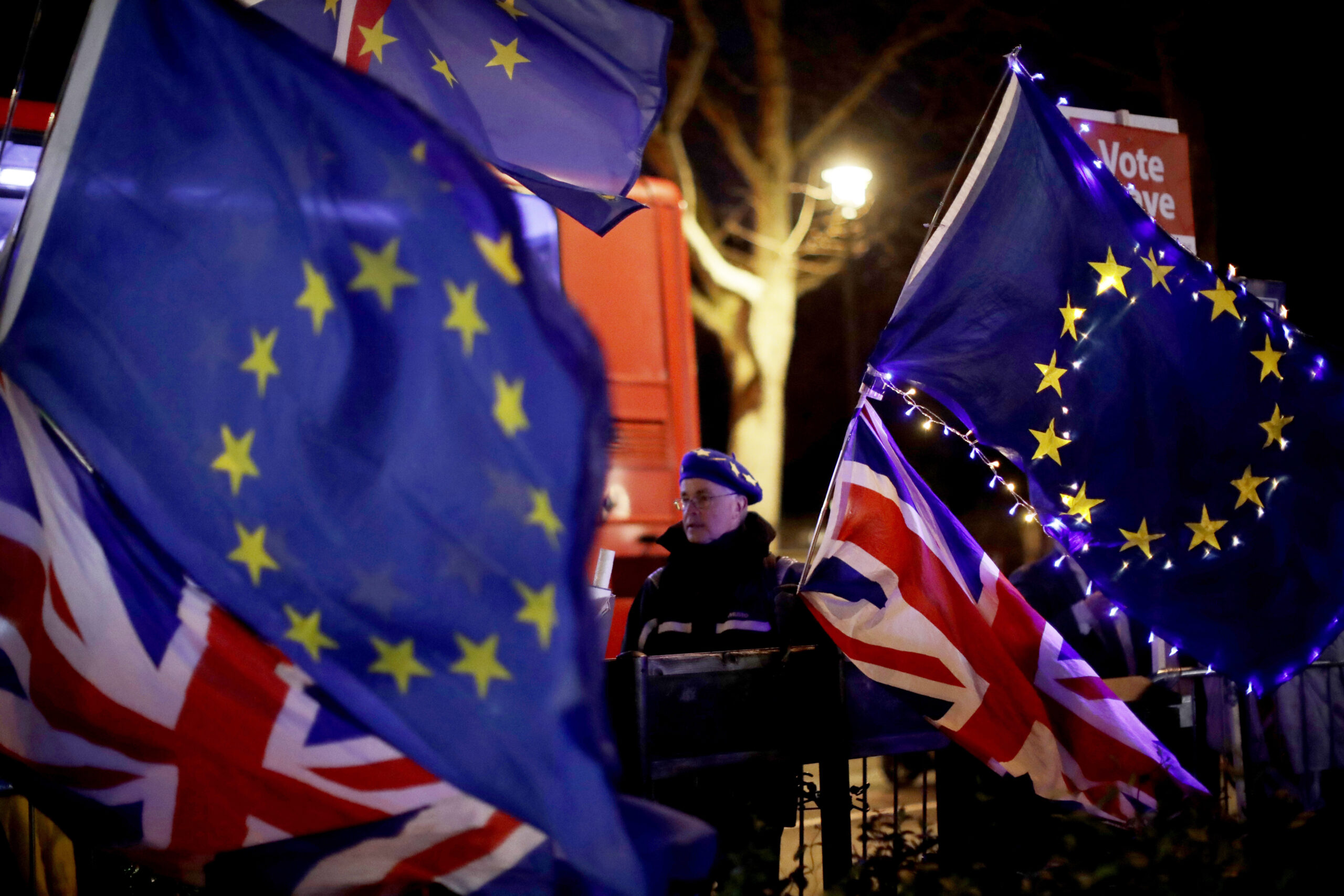 Parliament goes chicken on Brexit