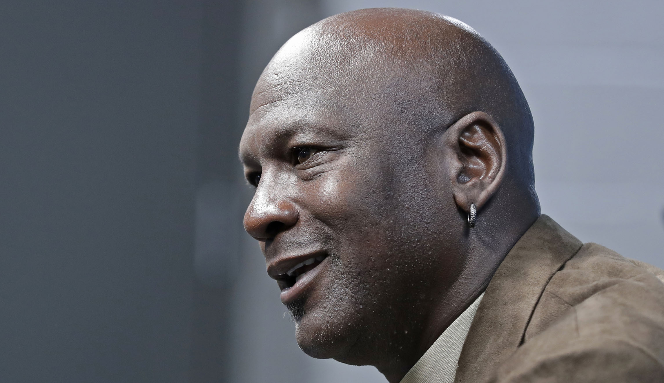 Michael Jordan to donate $1M to aid Bahamas with hurricane recovery