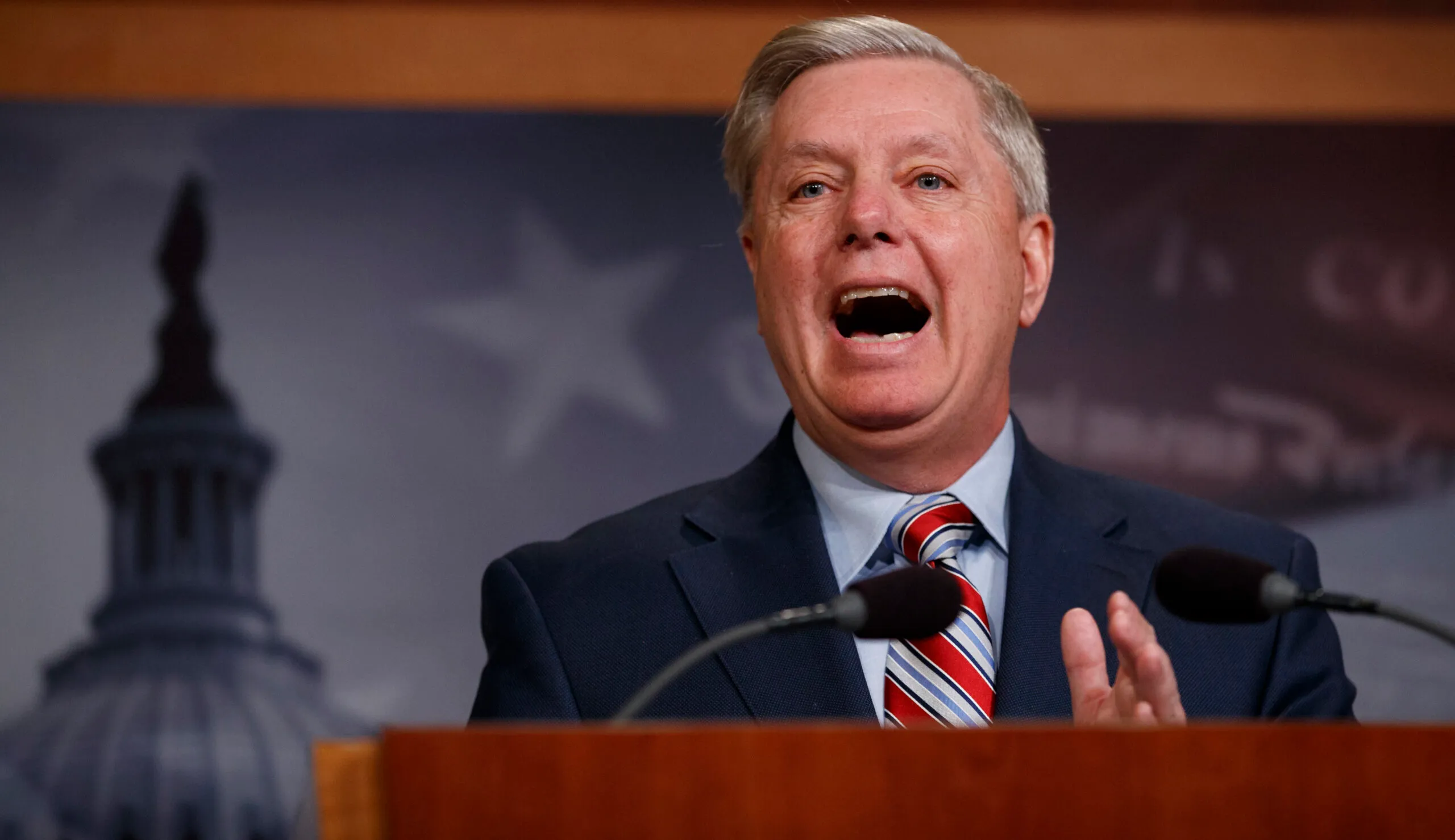 ‘He’s a racist’: Graham rips ‘loser’ Kaepernick for ‘un-American’ criticism of Soleimani strike