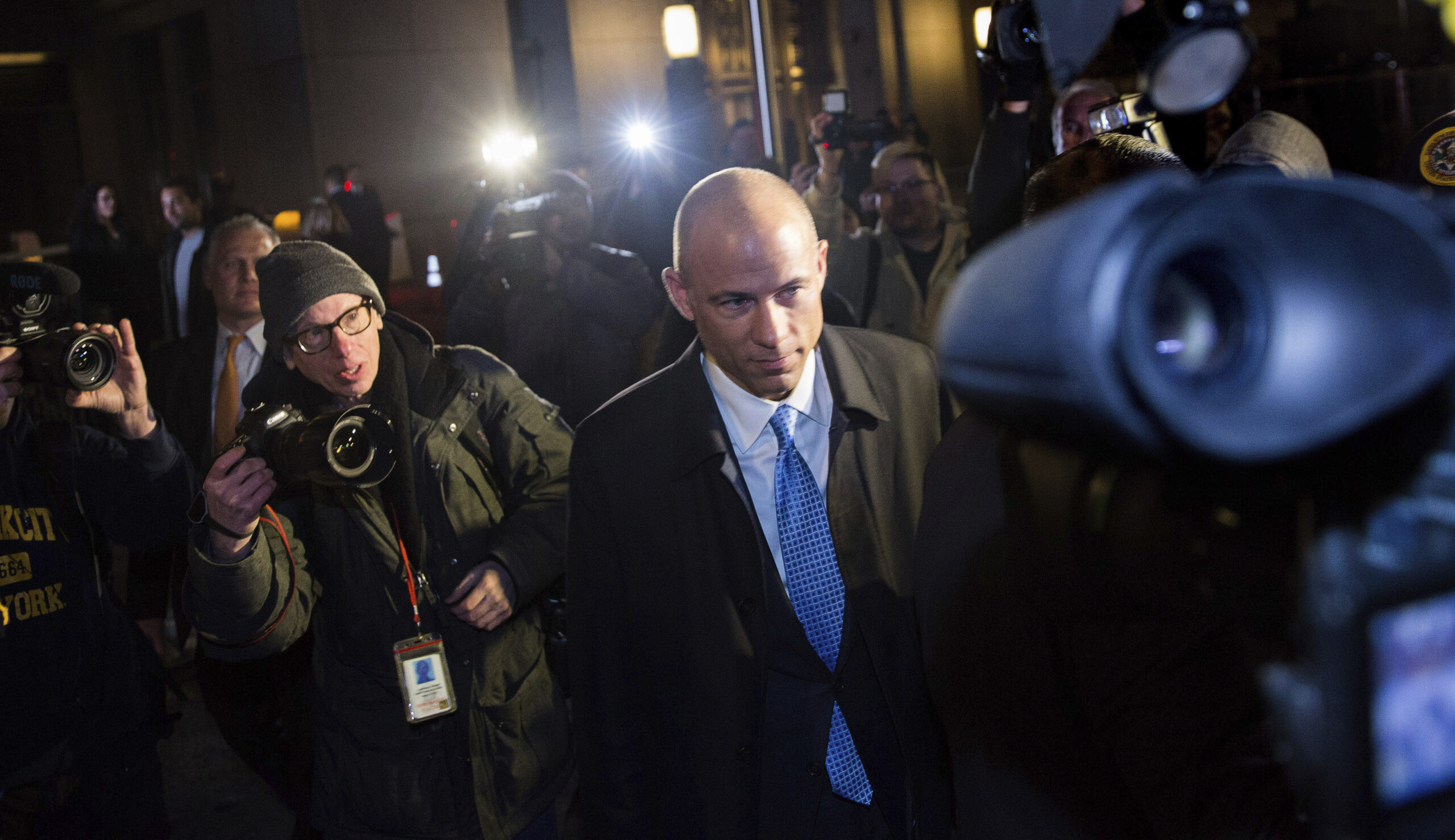 Michael Avenatti denies he tried to extort Nike in 3 a.m. tweet