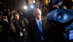 R. Kelly attorney: Chicago prosecutor ‘got in bed with’ Michael Avenatti