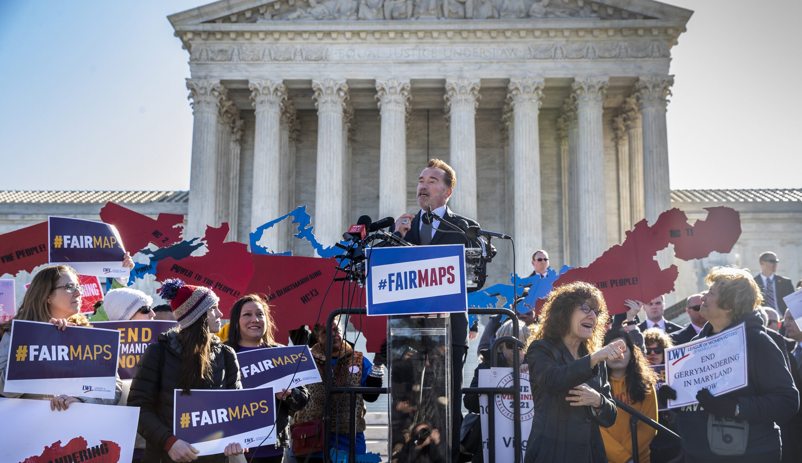 Divided Supreme Court hears arguments in partisan gerrymandering case