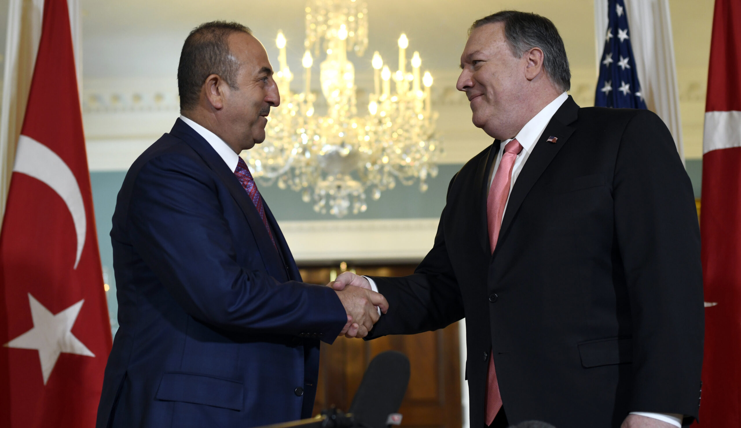 US and Turkey clash over bland summary of Pompeo meeting