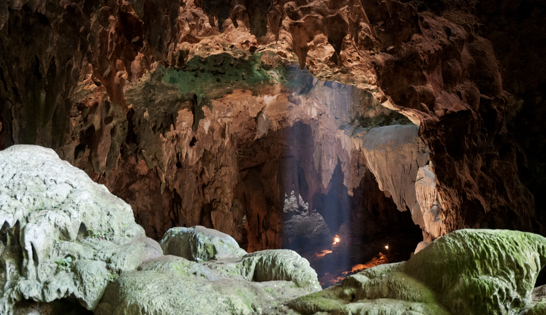 Ancient human species discovered in the Philippines