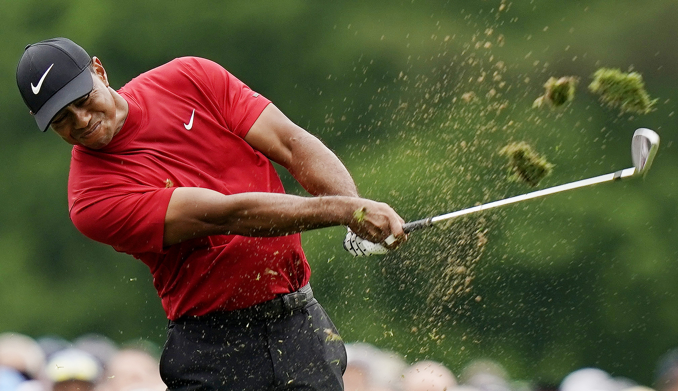 With Tiger Woods back on top, Nike’s loyalty earns a $22 million payday