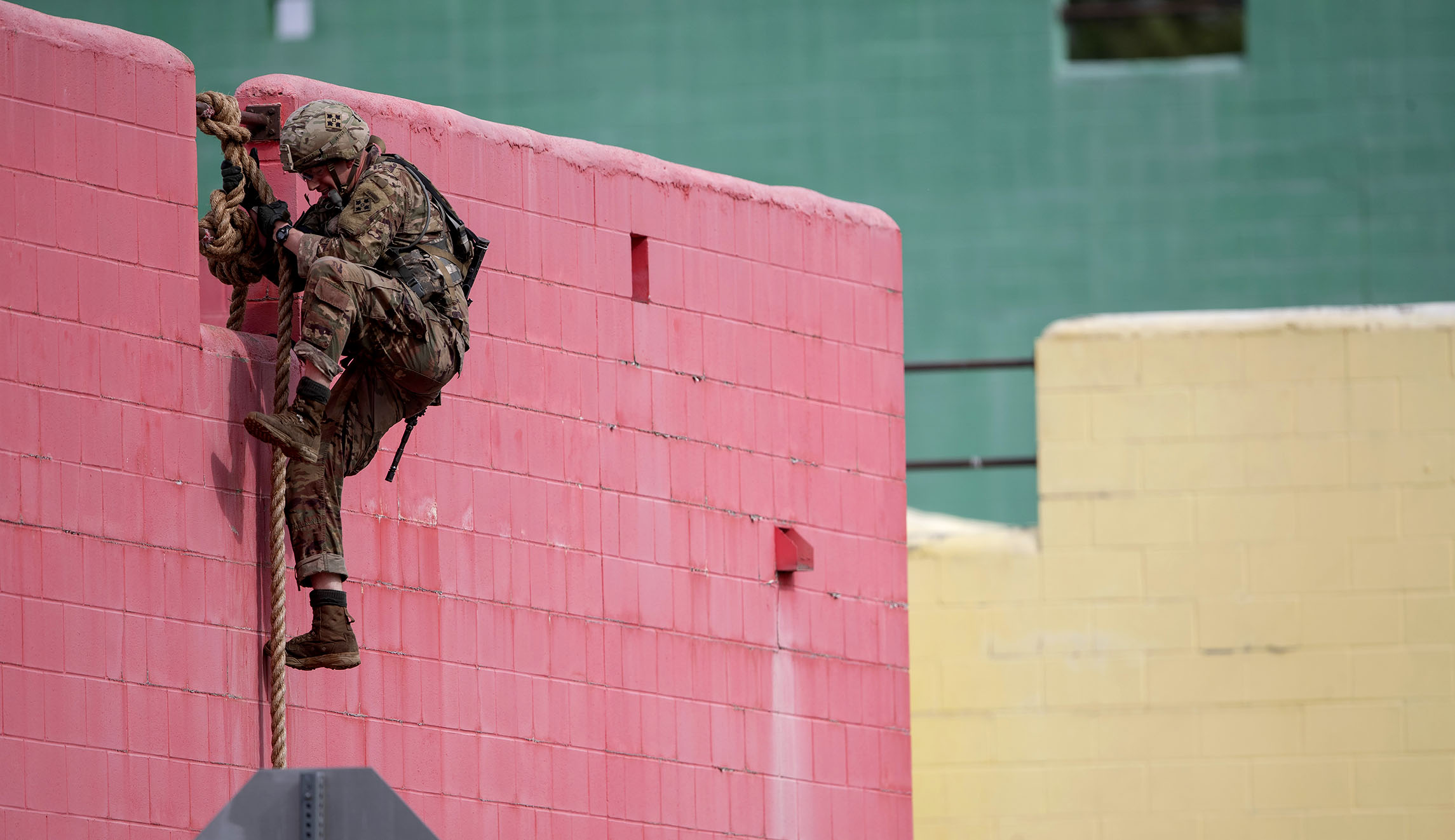 Army spending a half-billion to teach soldiers to fight in sewers and subway systems
