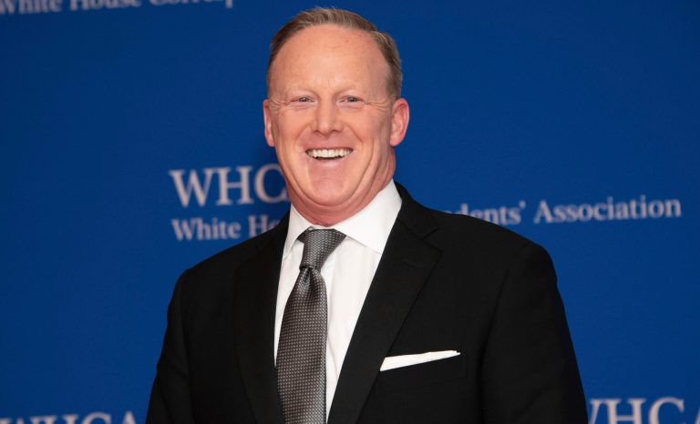 Sean Spicer attends the 2019 White House Correspondents' Association dinner at the Washington Hilton on Saturday April 27, 2019, in Washington. 
