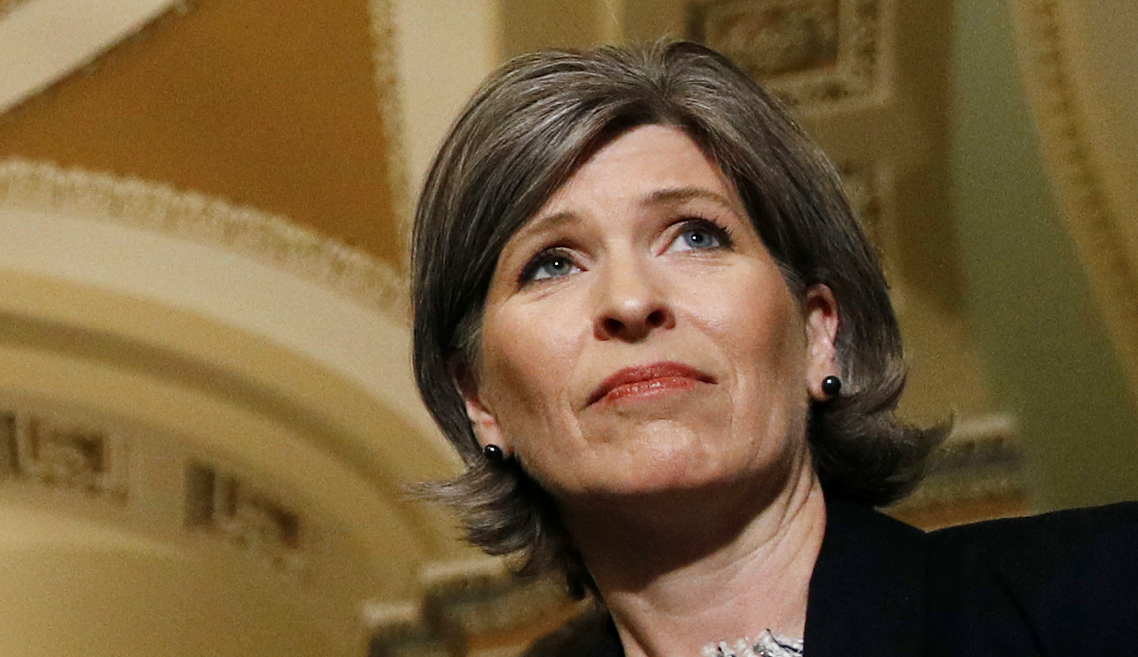 Joni Ernst: Trump should use caution when deciding to pardon service members of war crimes