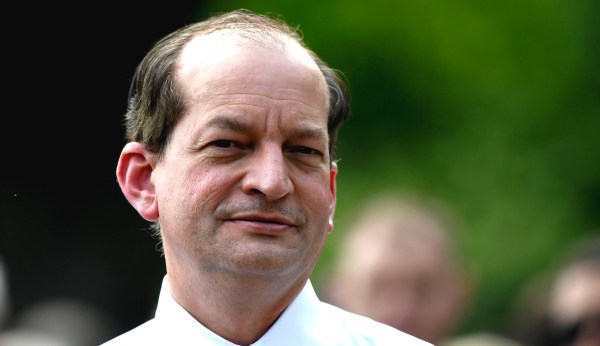 House Democrats summon Acosta to answer questions about Epstein deal