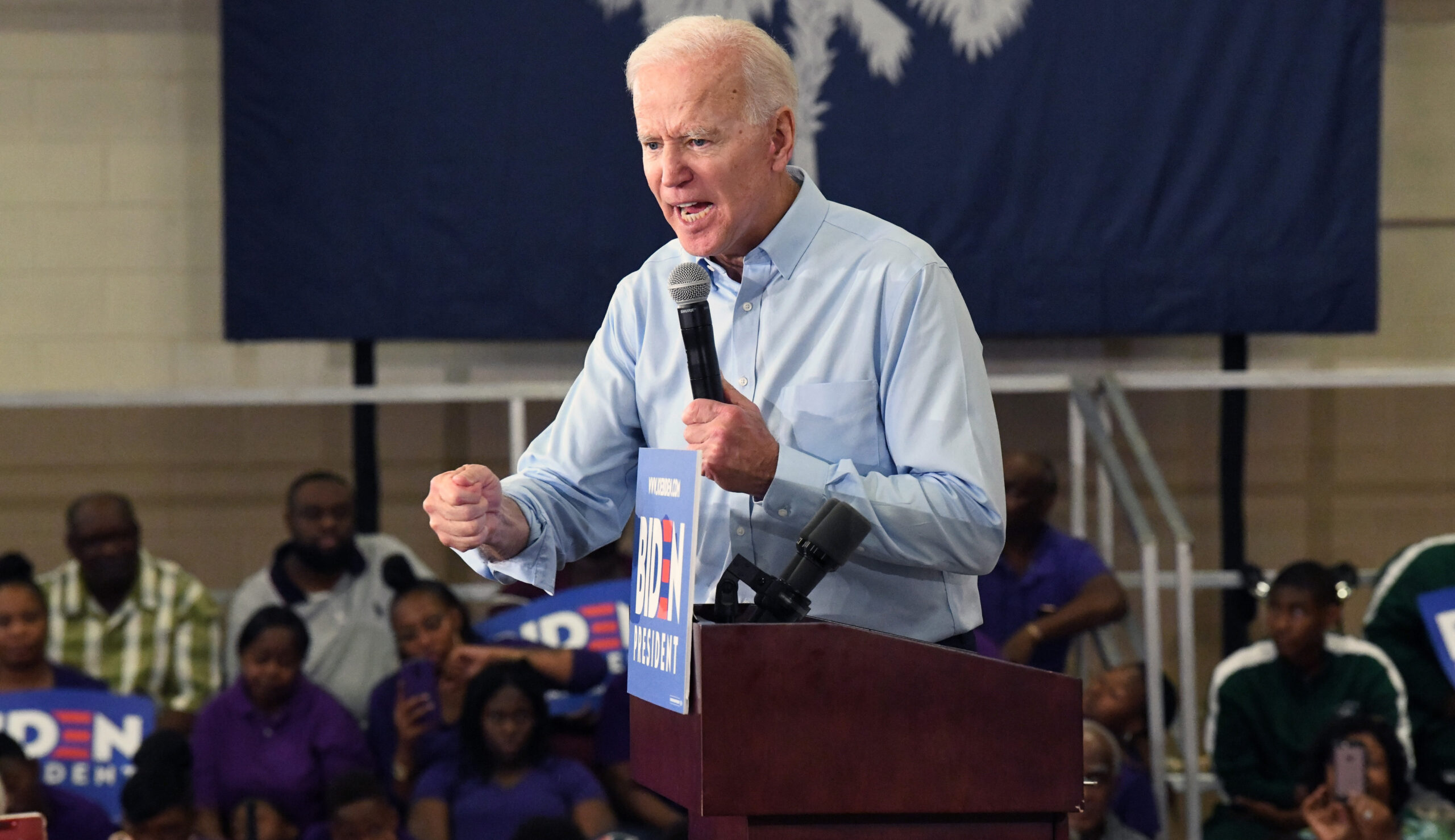 Biden sees opportunity to spend freely thanks to low interest rates