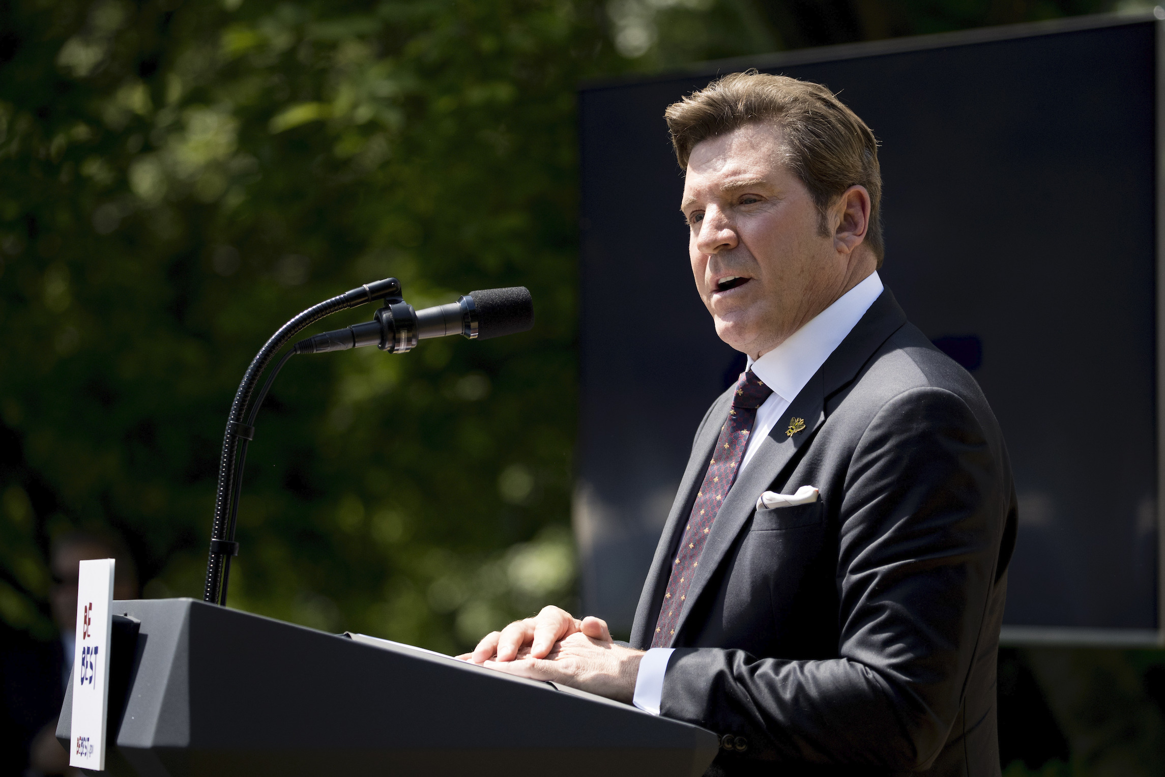 EXCLUSIVE: Inside Eric Bolling’s efforts to overtake his former network Fox News
