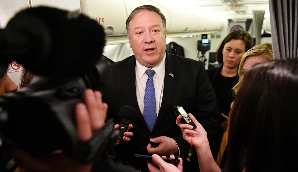 Pompeo makes surprise visit to Iraq