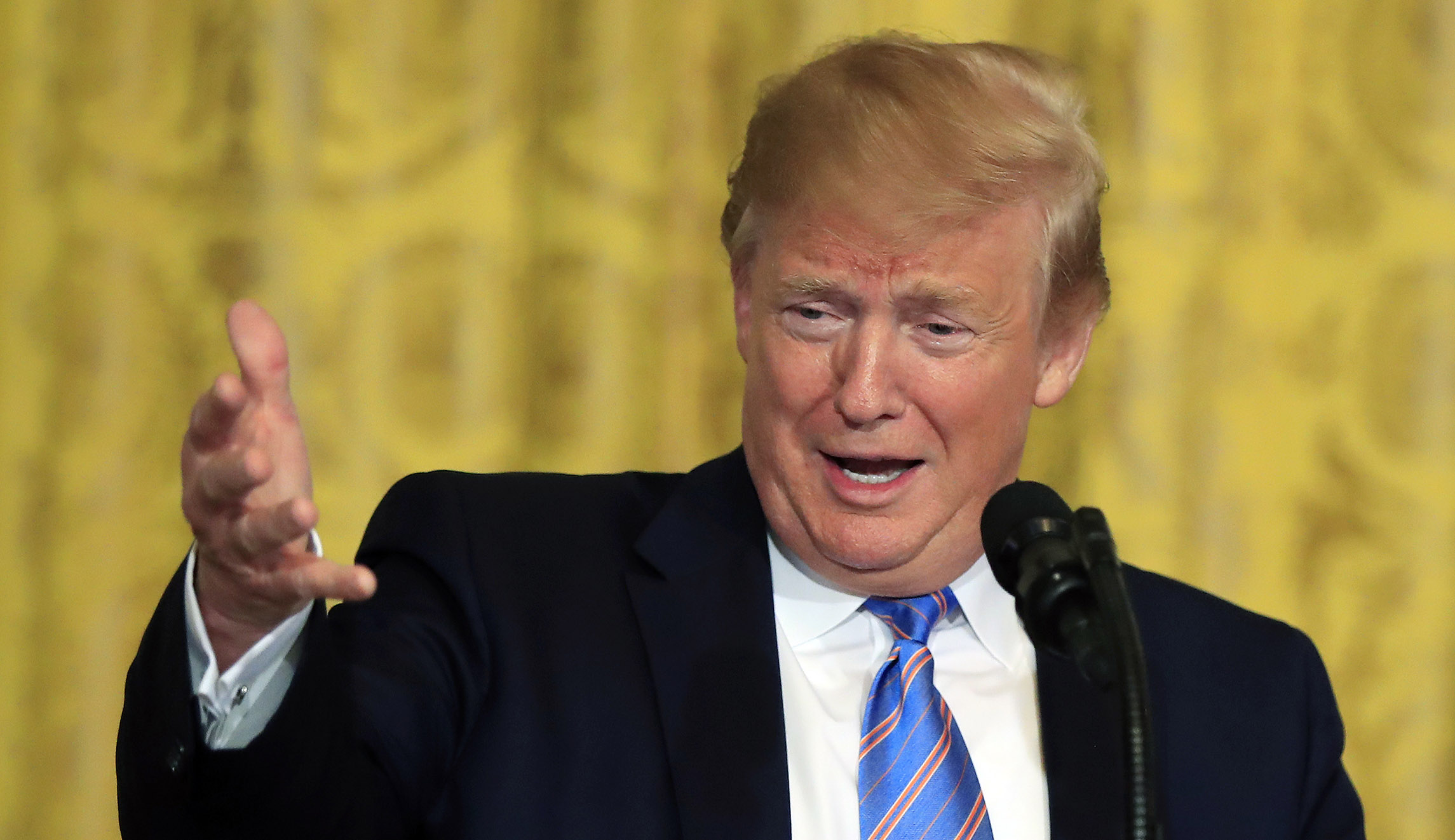 Trump agrees not to use foreign help in 2020 campaign