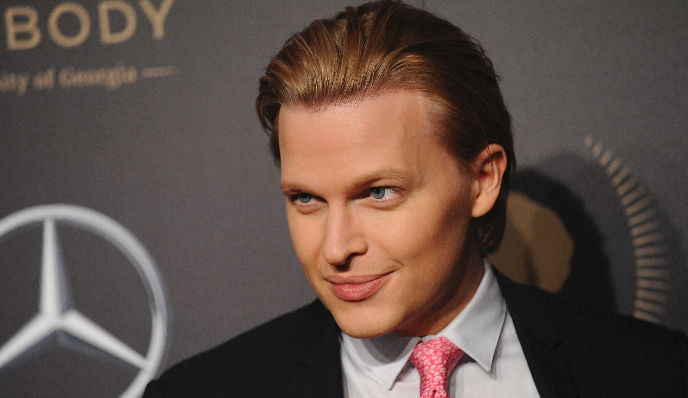 Farrow book claims National Enquirer shredded Trump documents ‘in a panic’