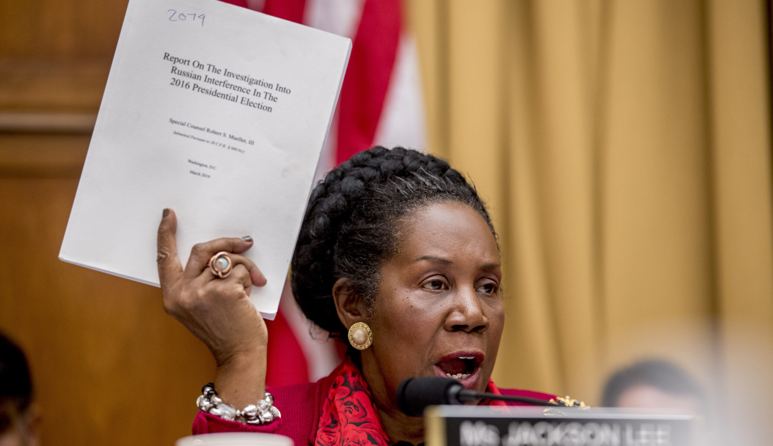 Democrat plans resolution condemning Trump remarks