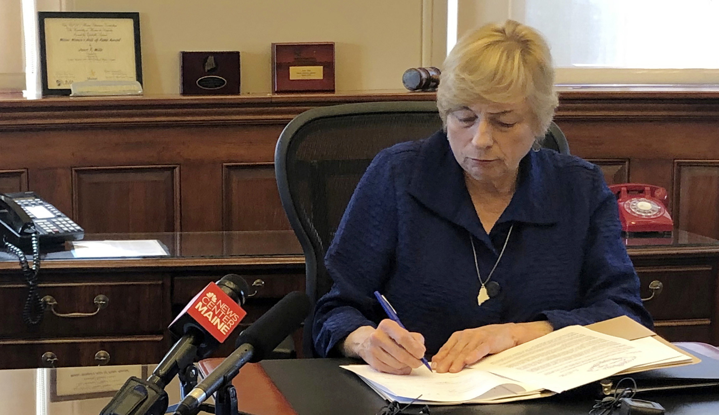 Maine legalizes medically assisted suicide