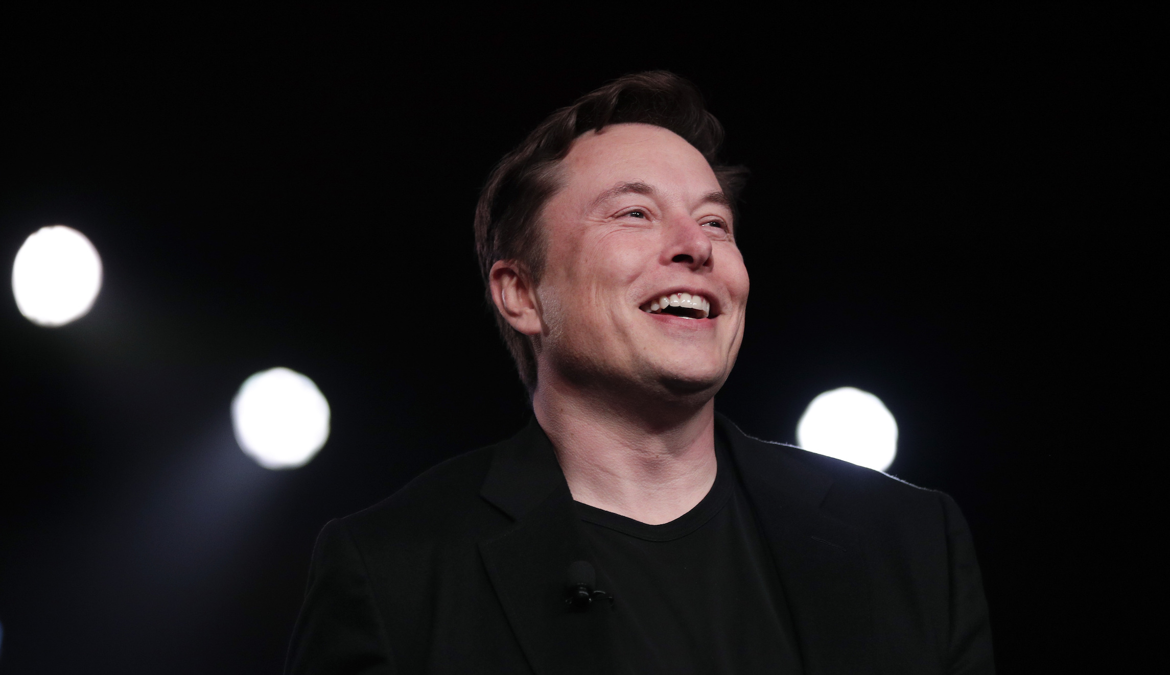 Elon Musk may or may not have Covid-19 after split rapid test results
