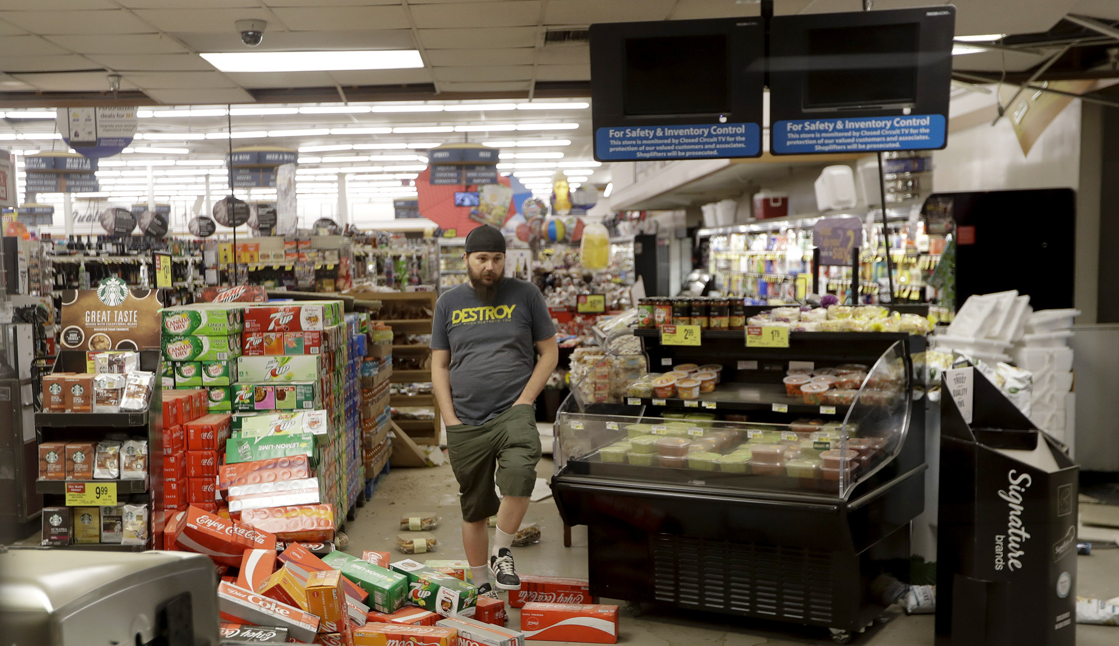 Seismologist says 1 in 10 chance of another major earthquake in Southern California