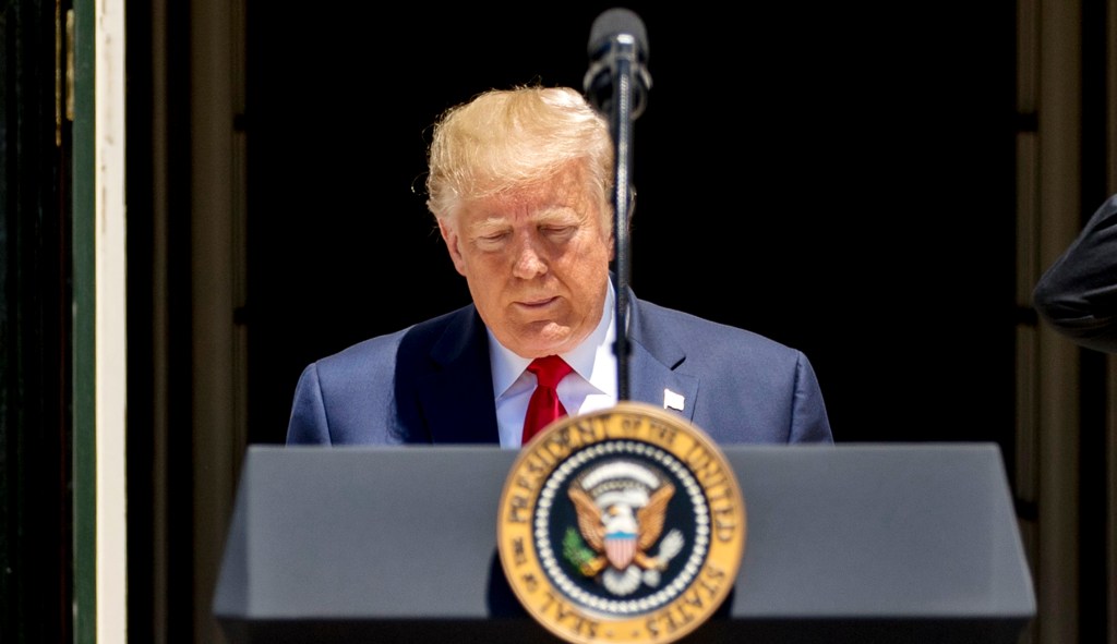 Trump makes Republicans big spenders again