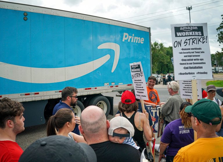 Sens. Warren and Sanders praise Amazon Prime Day strikers