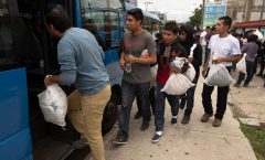 Trump threatens to punish Guatemala over failed immigration deal