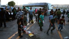 Majority of Mexicans favor deporting migrants waiting to enter US
