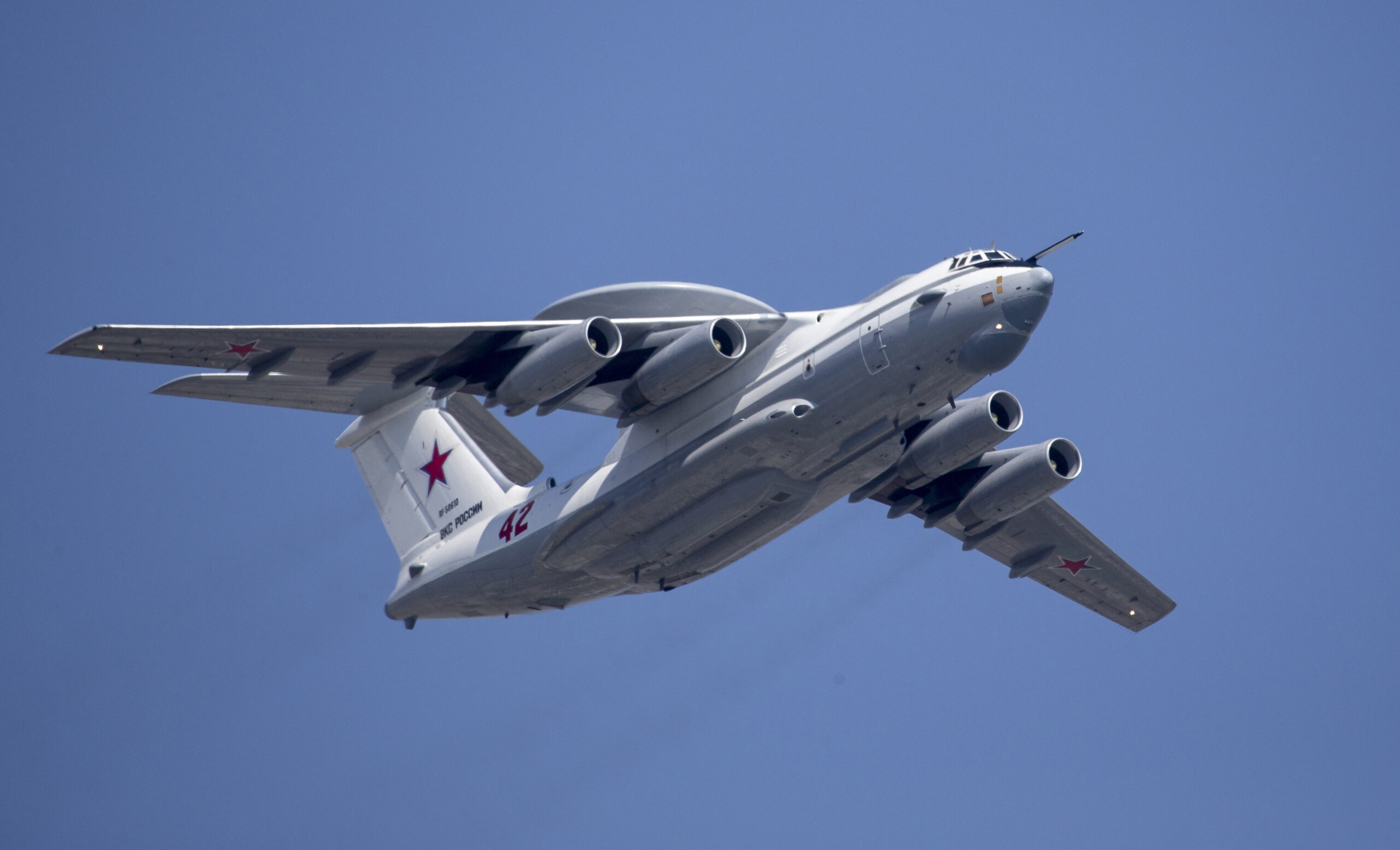 South Korean jets fire more than 300 warning shots in alleged Russian intrusion of airspace