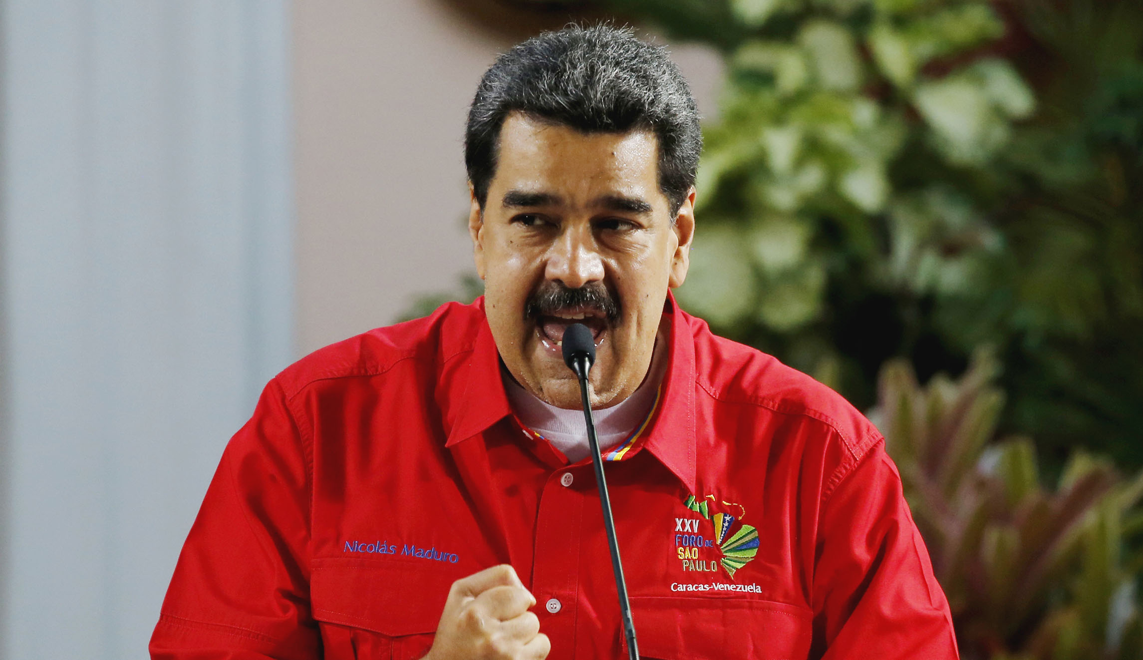 China helping Maduro cut internet access, Venezuelan opposition says