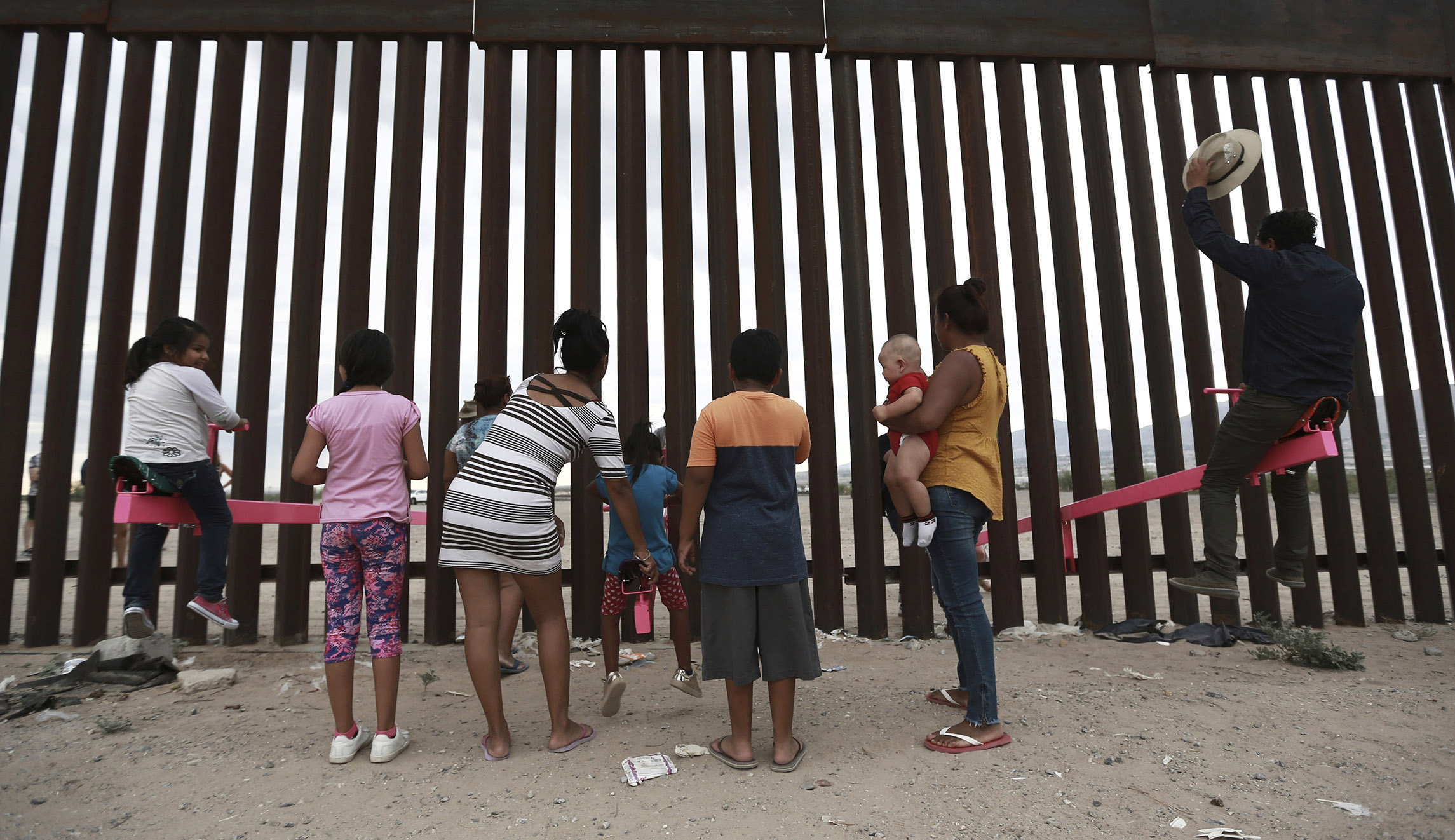 Teetering toward unity: Art at the US-Mexico border