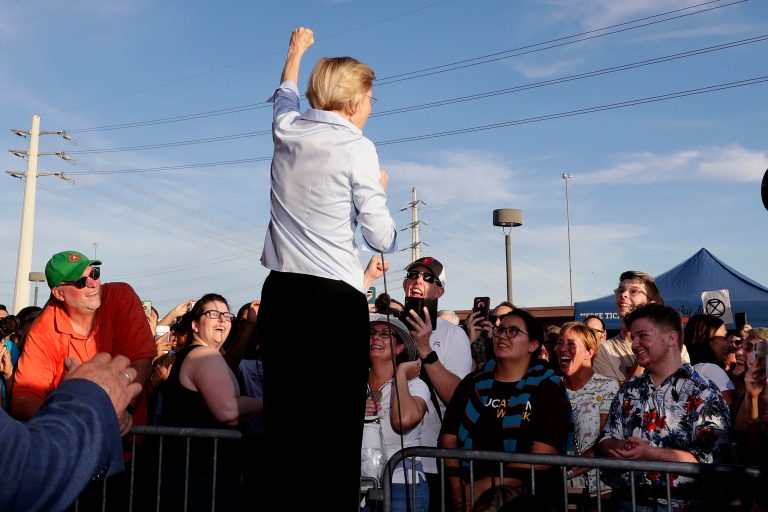 Man arrested after Trump and Warren supporters clash outside Arizona town hall