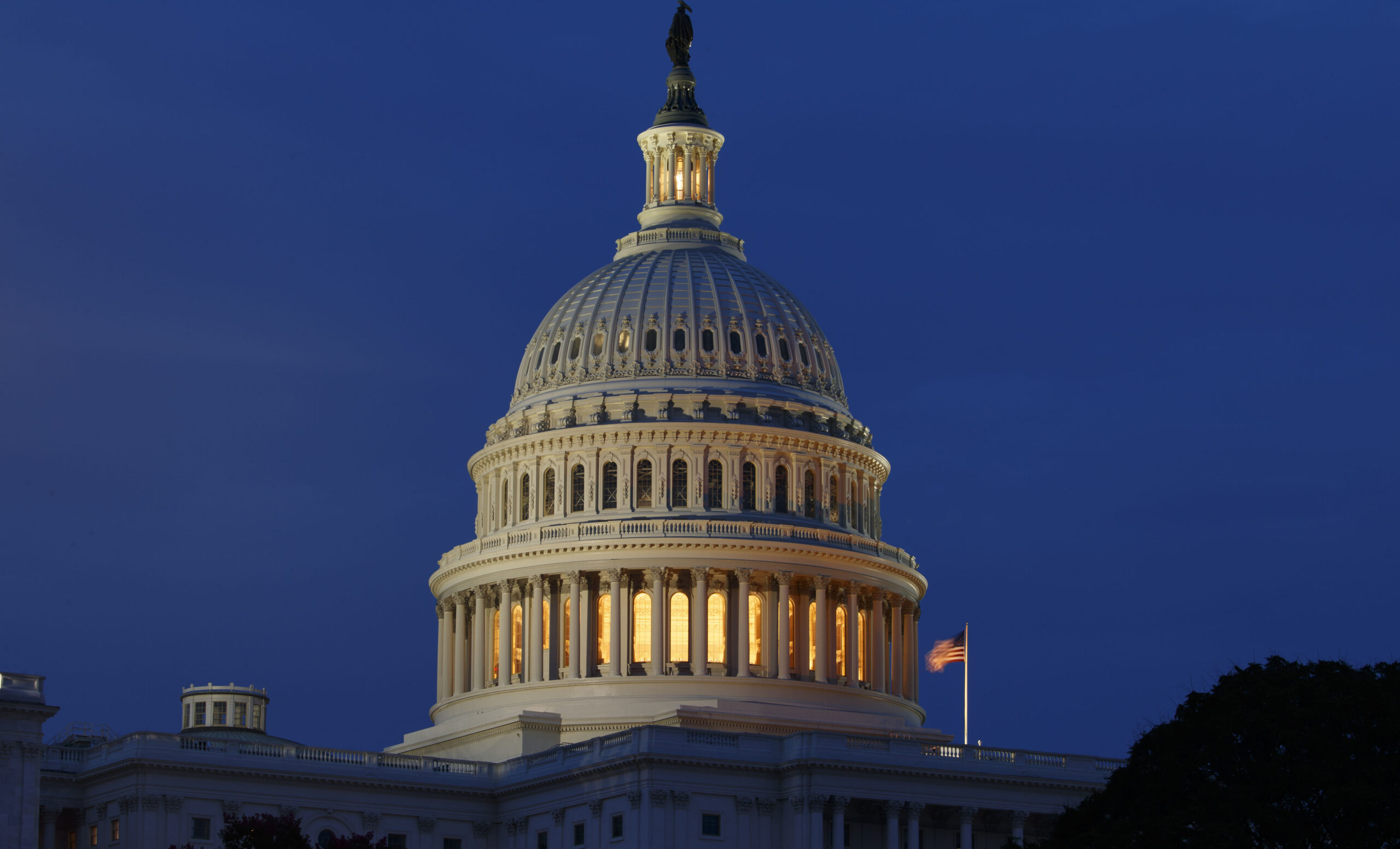 Congressional Budget Office: Federal budget deficit to reach $1T in 2020