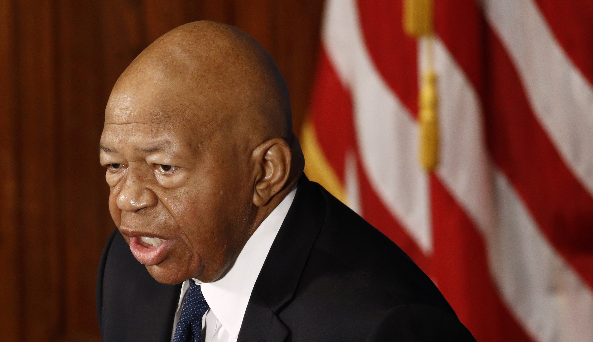 DHS bans Cummings staffers from trip to border facilities over ‘disruptive’ behavior