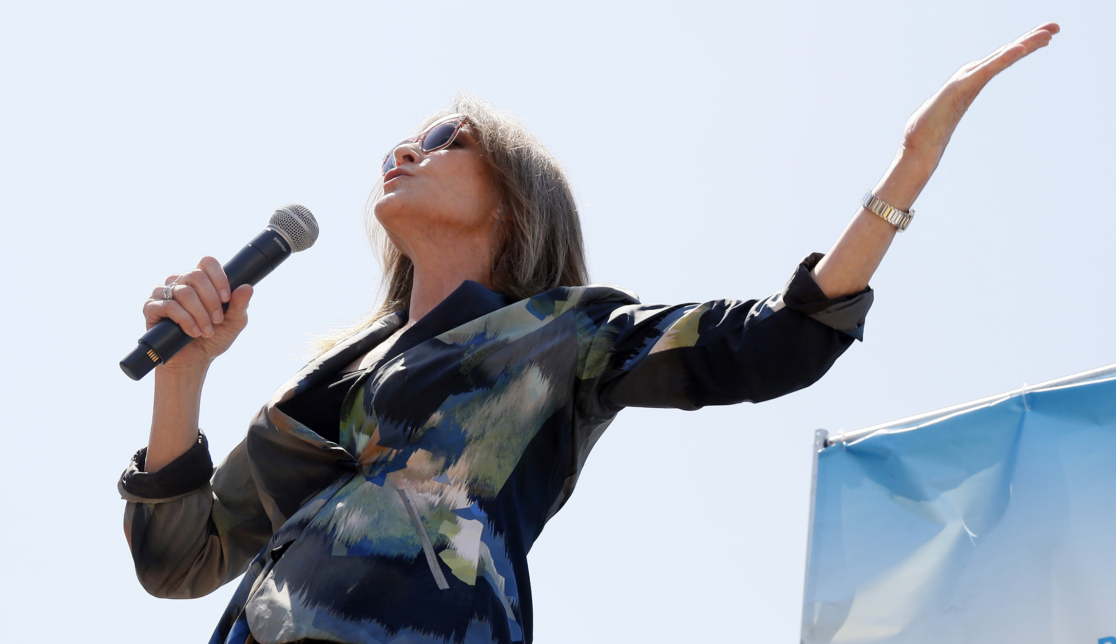 Don’t mock Marianne Williamson’s emphasis on the power of prayer