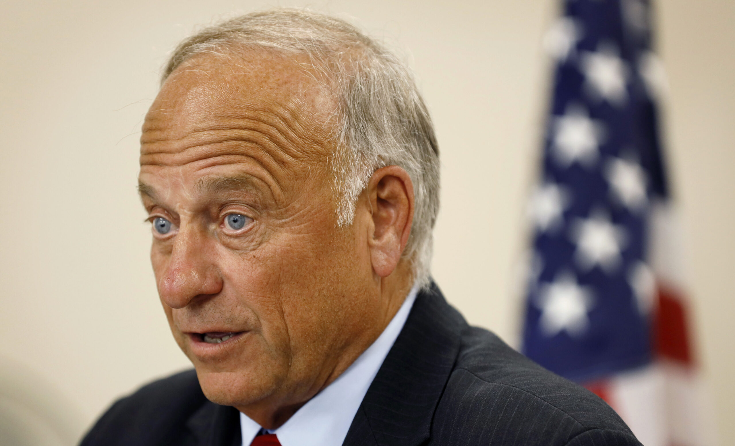 WATCH: Only one person showed up to Steve King event