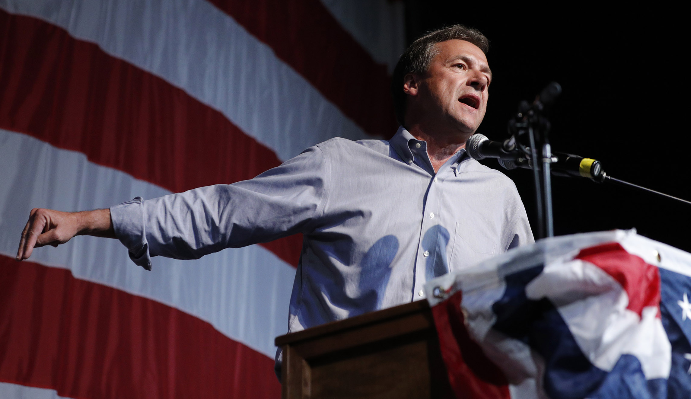 Fix is in: Also-ran Democrats slam DNC for 10-strong debate field