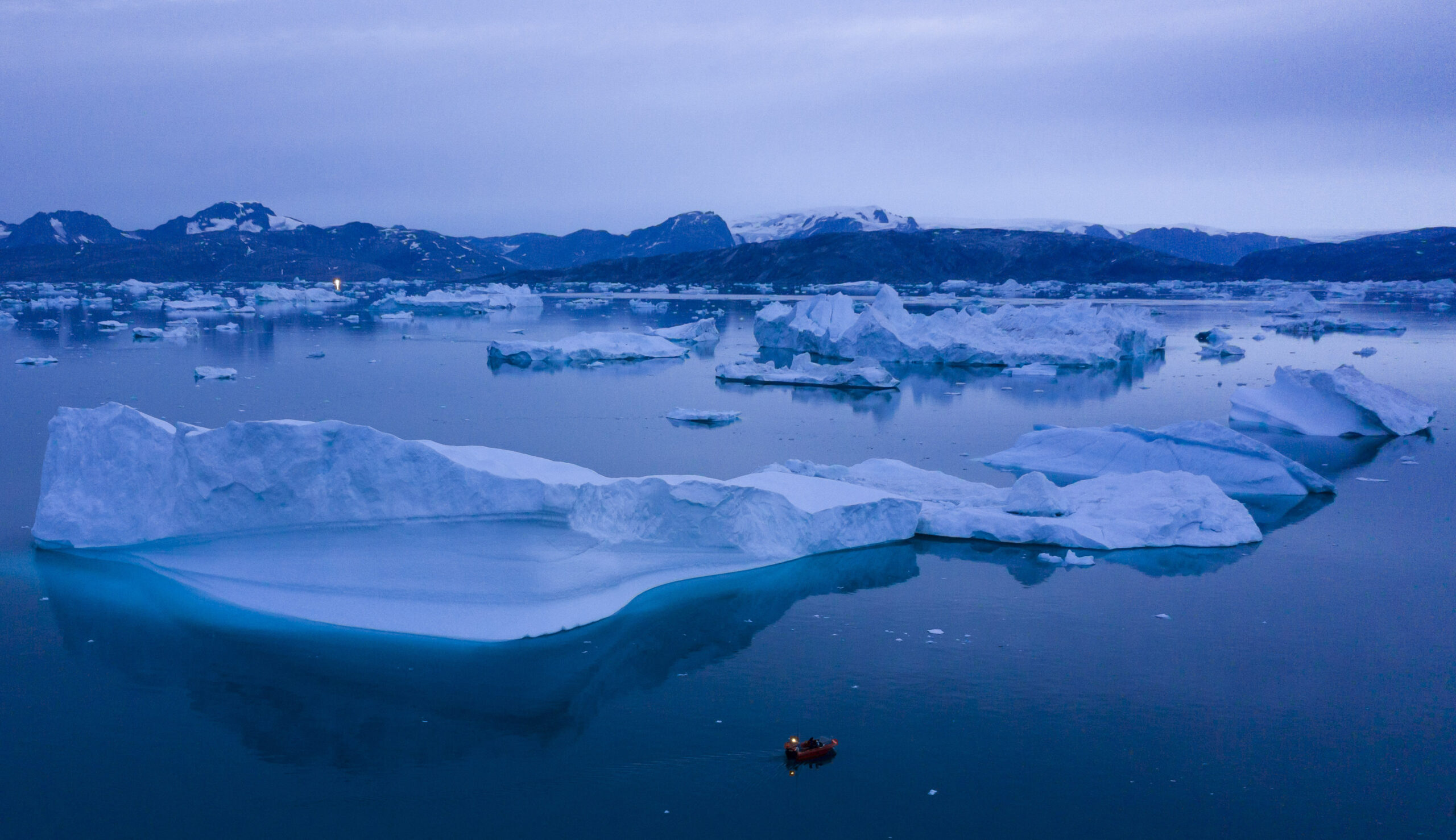 UN warns climate change is warming oceans, melting glaciers and ice sheets, and accelerating sea level rise