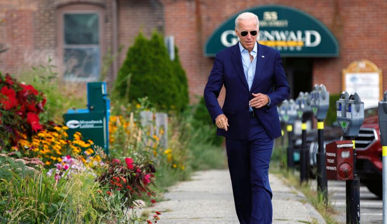 Biden chides New York Times for coverage of older candidates: ‘I bike, treadmill, and I lift’