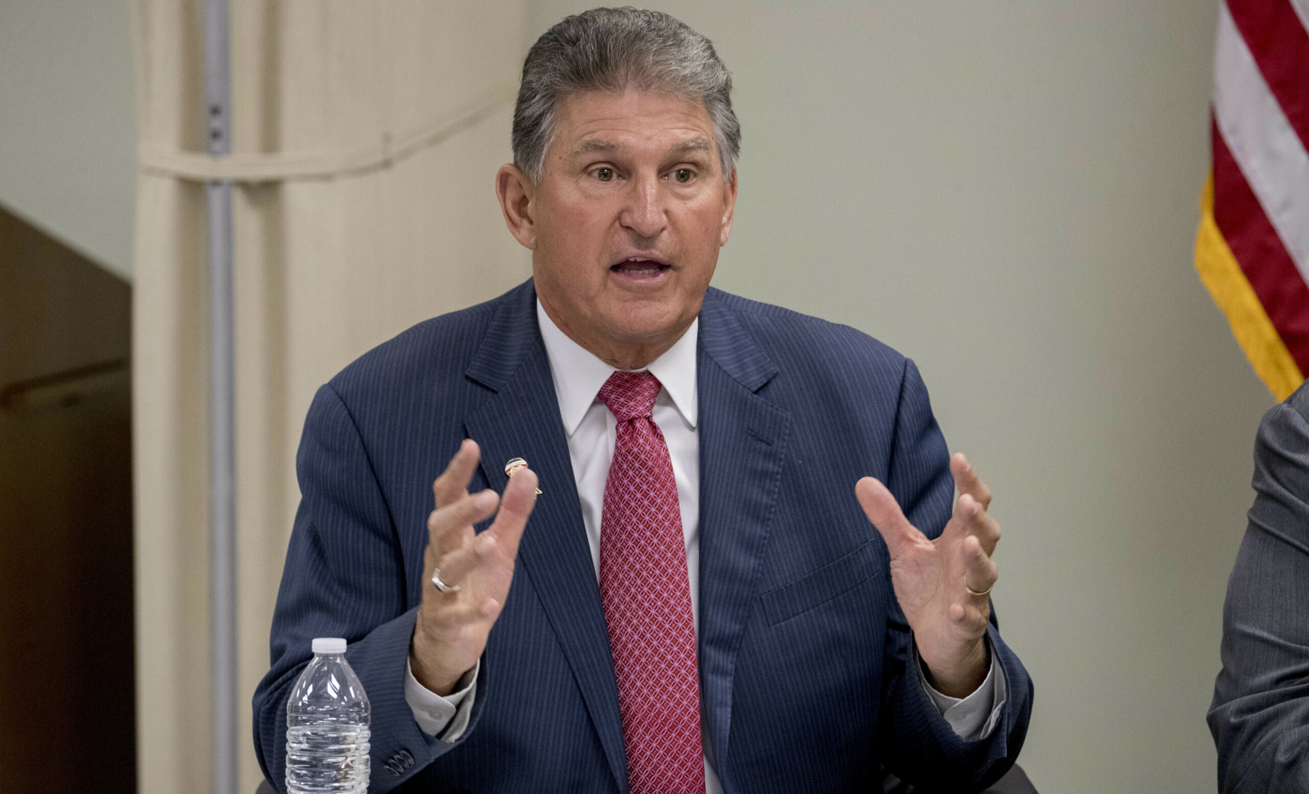Manchin announces he’ll forgo West Virginia governor’s race and stay in the Senate