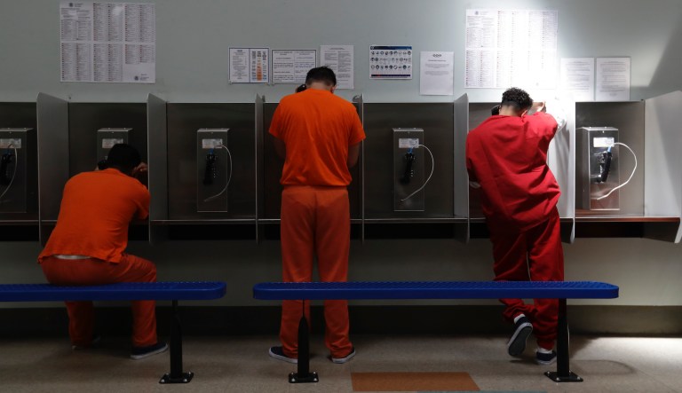 Record 3 million illegal immigrants living freely in the country awaiting hearings