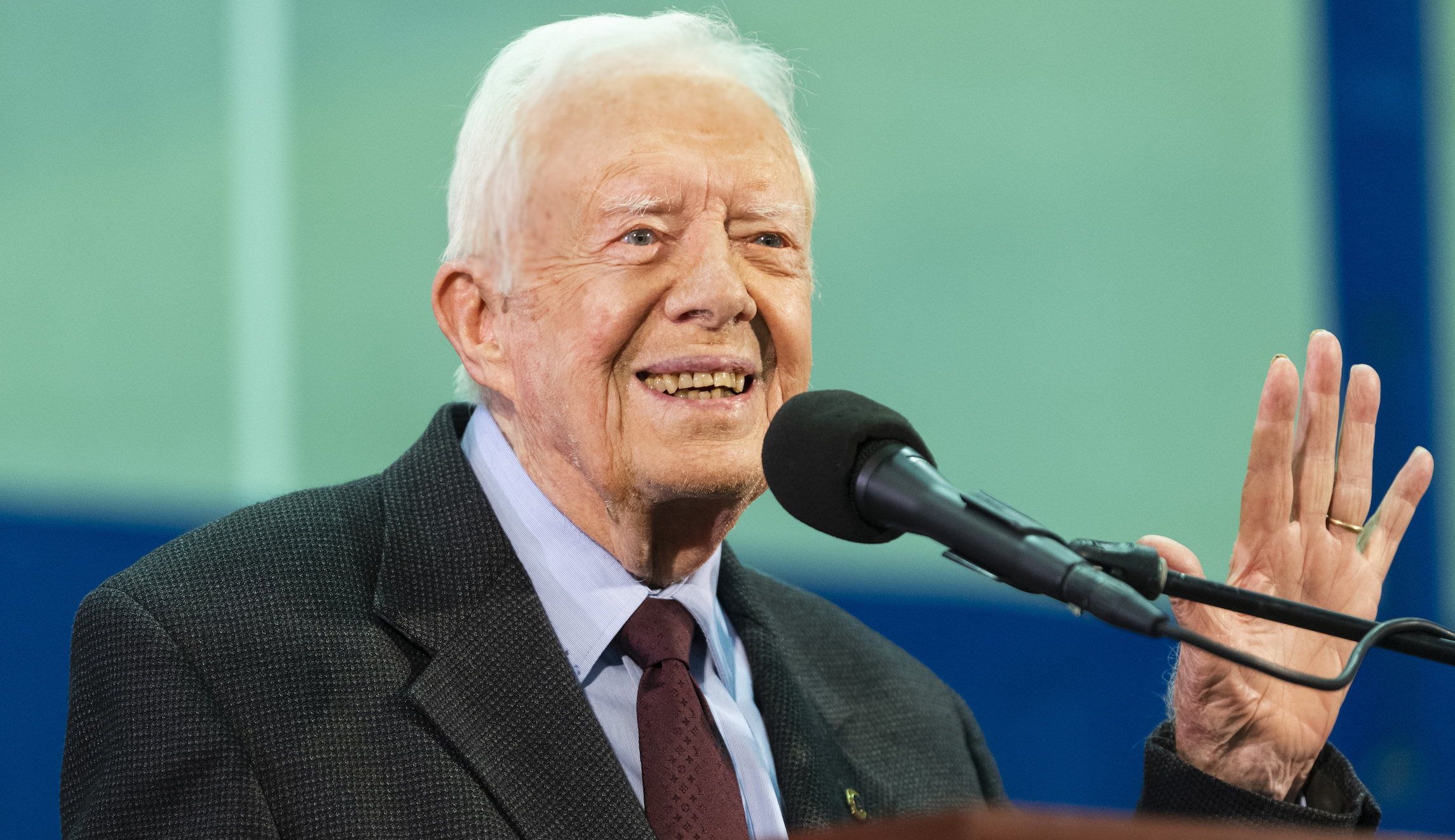Jimmy Carter recovering after fall at home required stitches