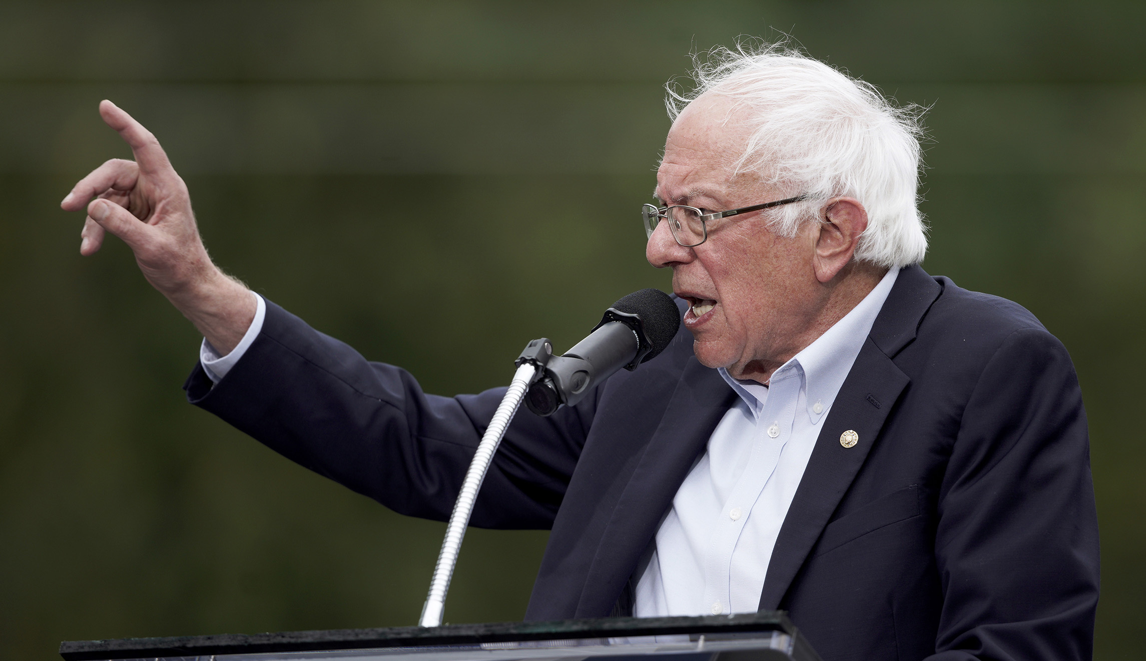 Top Bernie Sanders adviser in Iowa out amid campaign shake-up