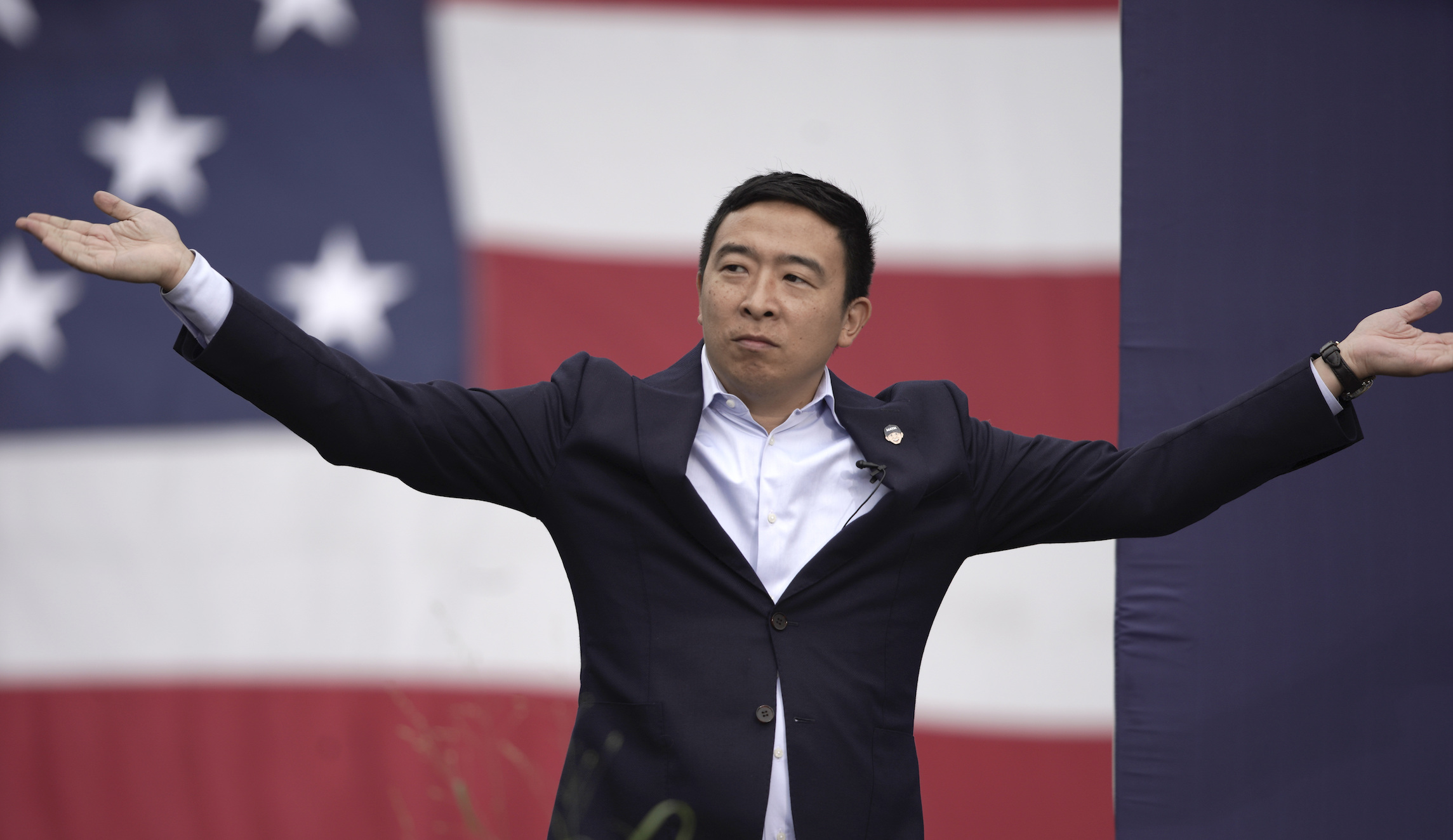 How Democrats might lock Andrew Yang out of the debate again