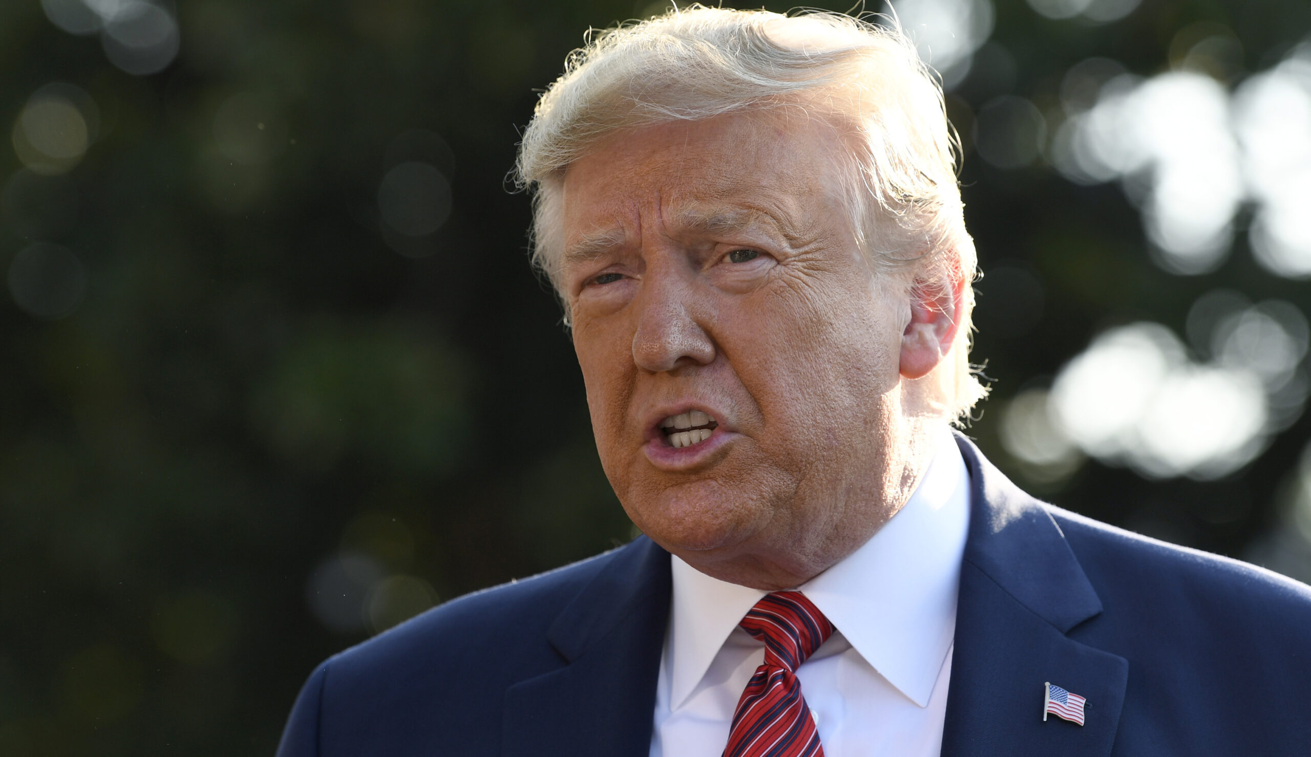 White House is considering releasing transcript of Trump phone call with Ukrainian leader