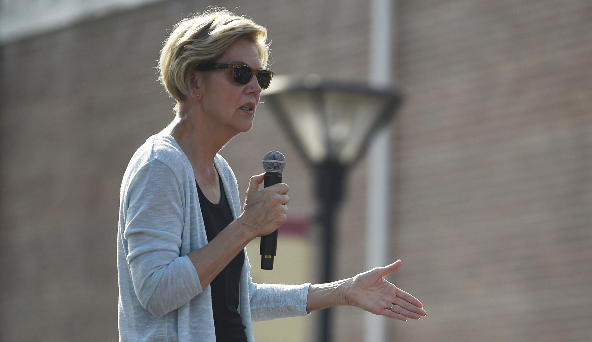 Elizabeth Warren facing skepticism over ‘Medicare For All’ on campaign trail