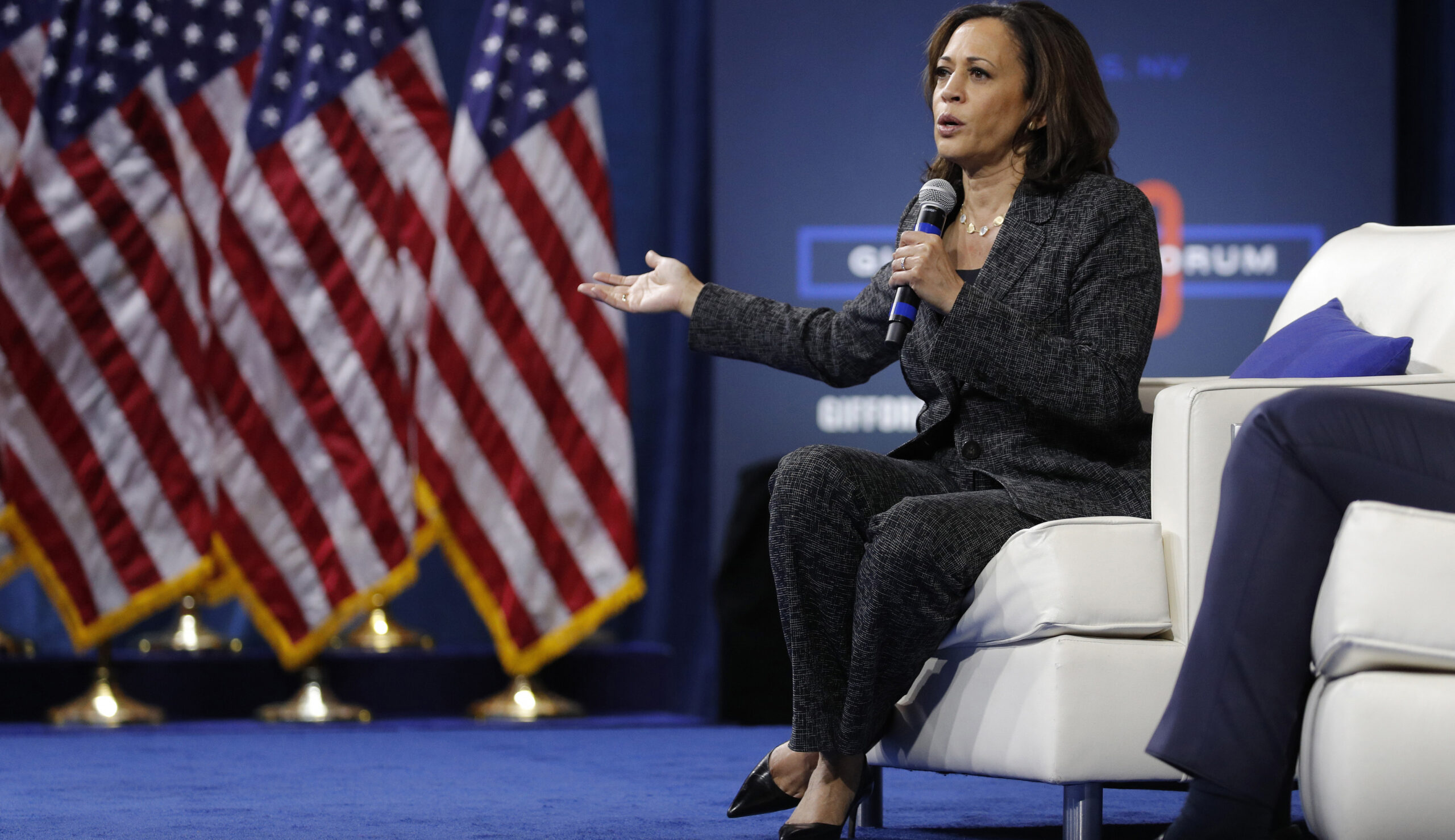 Kamala Harris lies again about jailing the parents of truant children