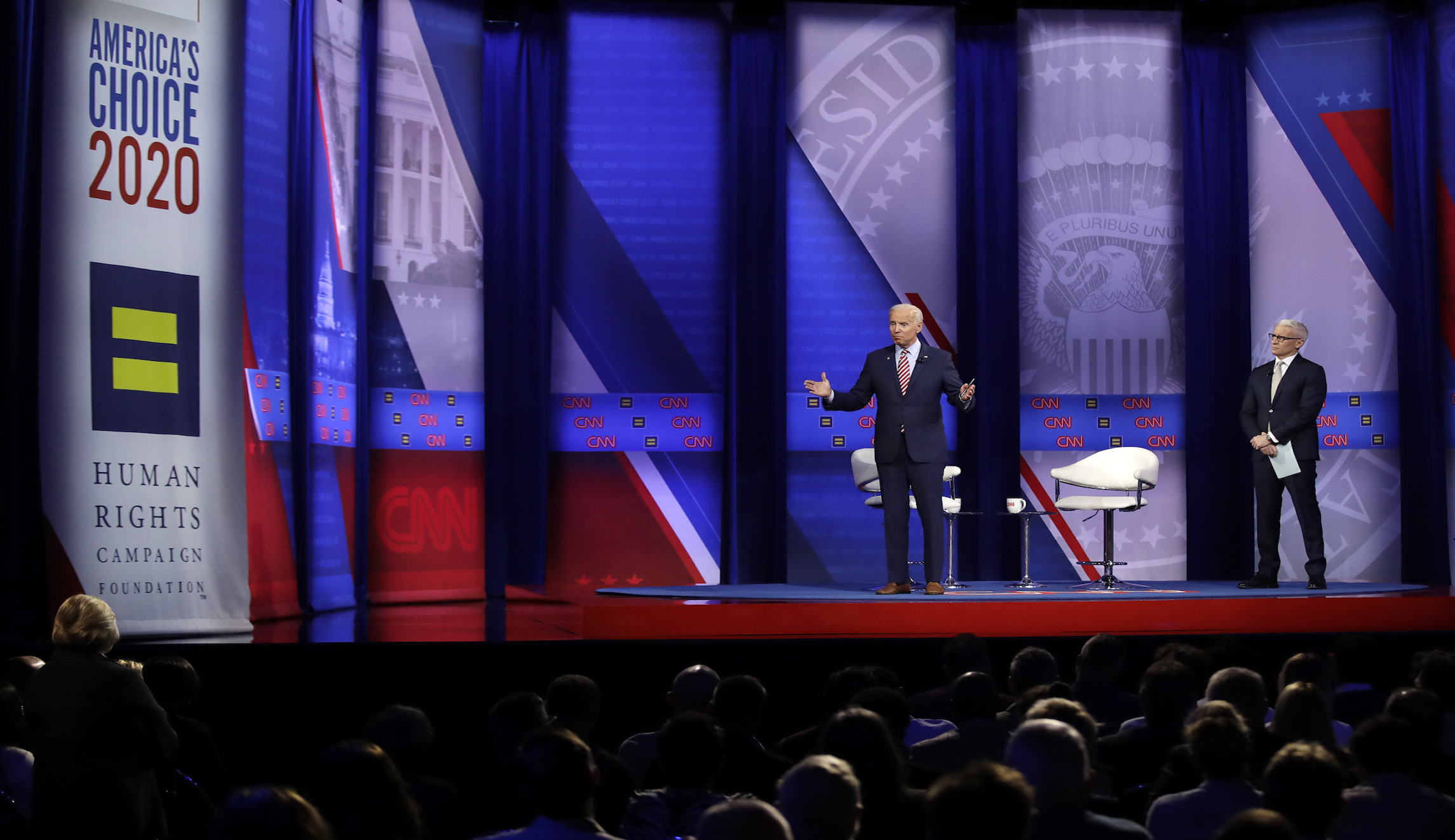 ‘Are these people insane?’: Former Republican tells 2020 Democrats that ‘LGBT town hall’ helps Trump