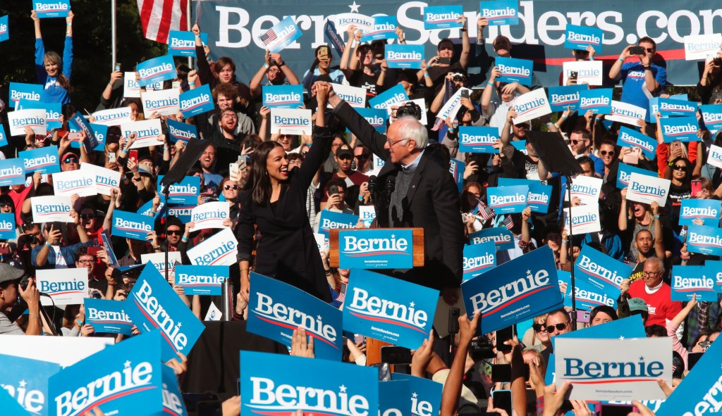 Sanders New York rally marks largest of primary campaign