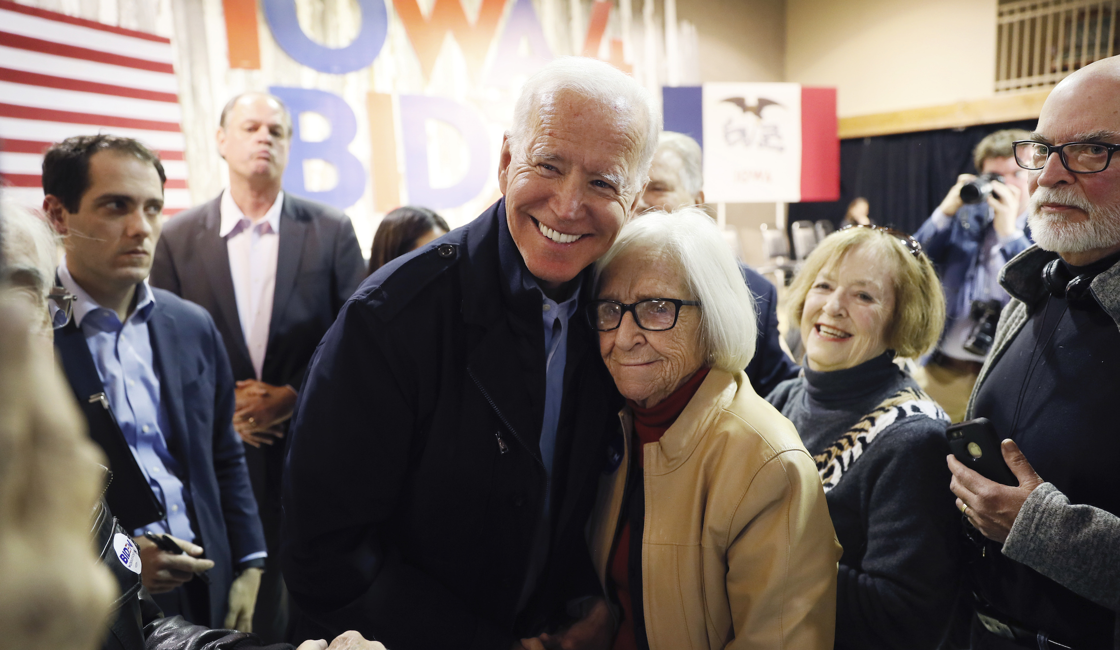 Joe Biden finally wins some love from Obamaland