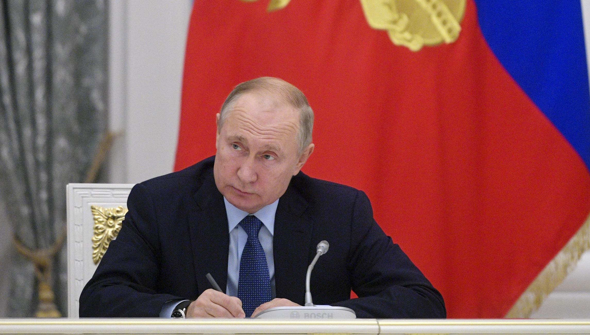 Why Boris Johnson doesn’t want to release the Russian influence report