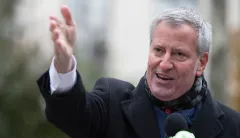 Newark mayor sues de Blasio for pawning off homeless people to his city